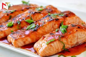 Cách làm cá hồi sốt chua ngọt thơm ngon khó cưỡng tại nhà